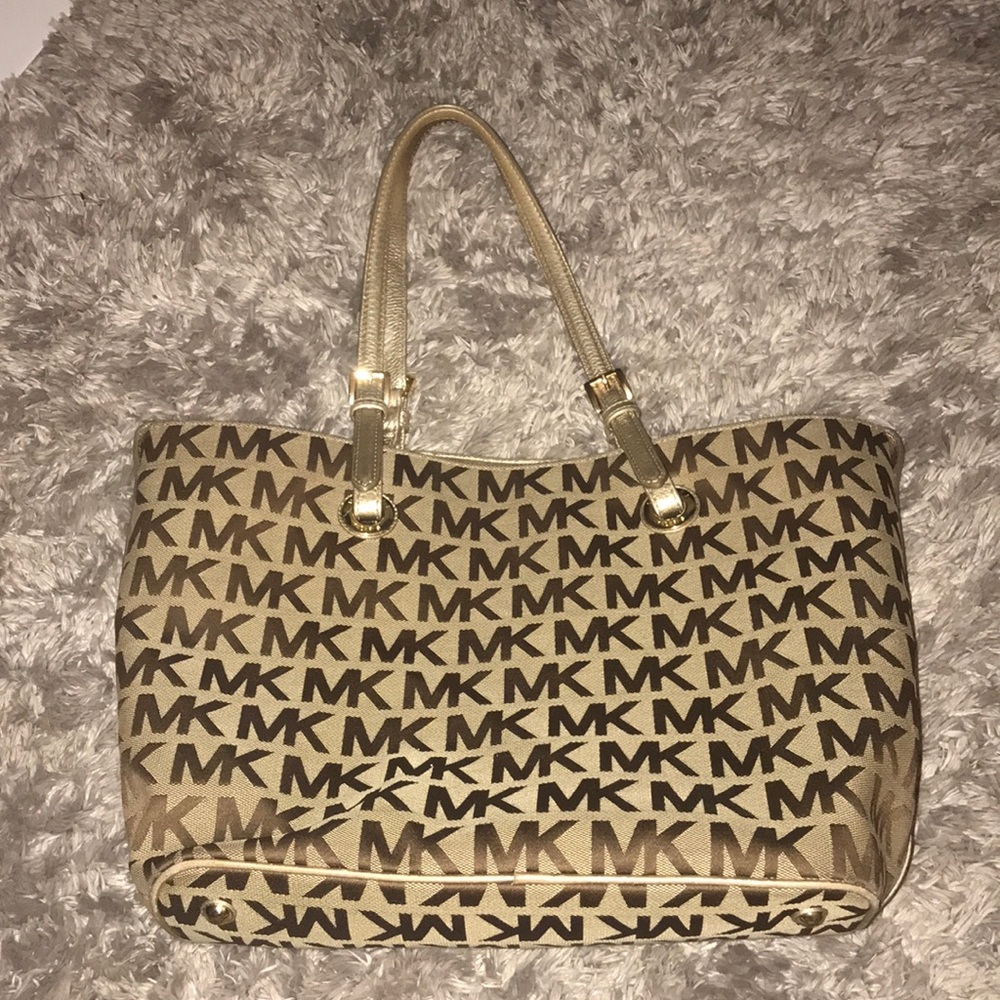 Michael Kors bag